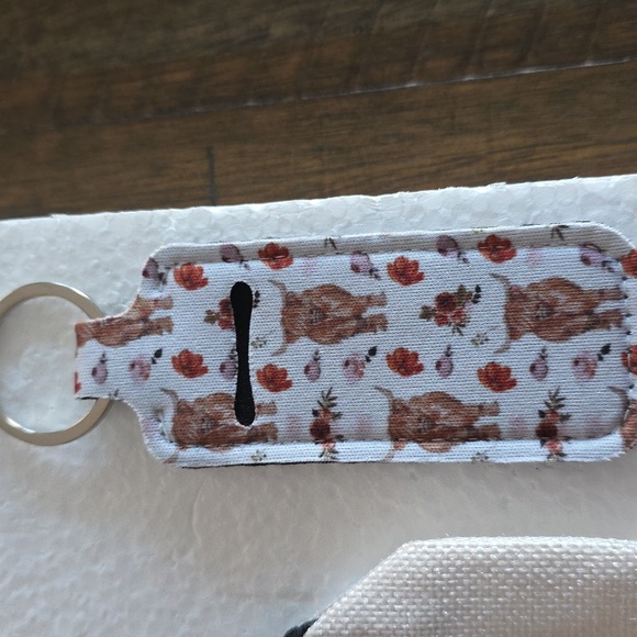 Highland Cow Accessory Set - Picture 6 of 8